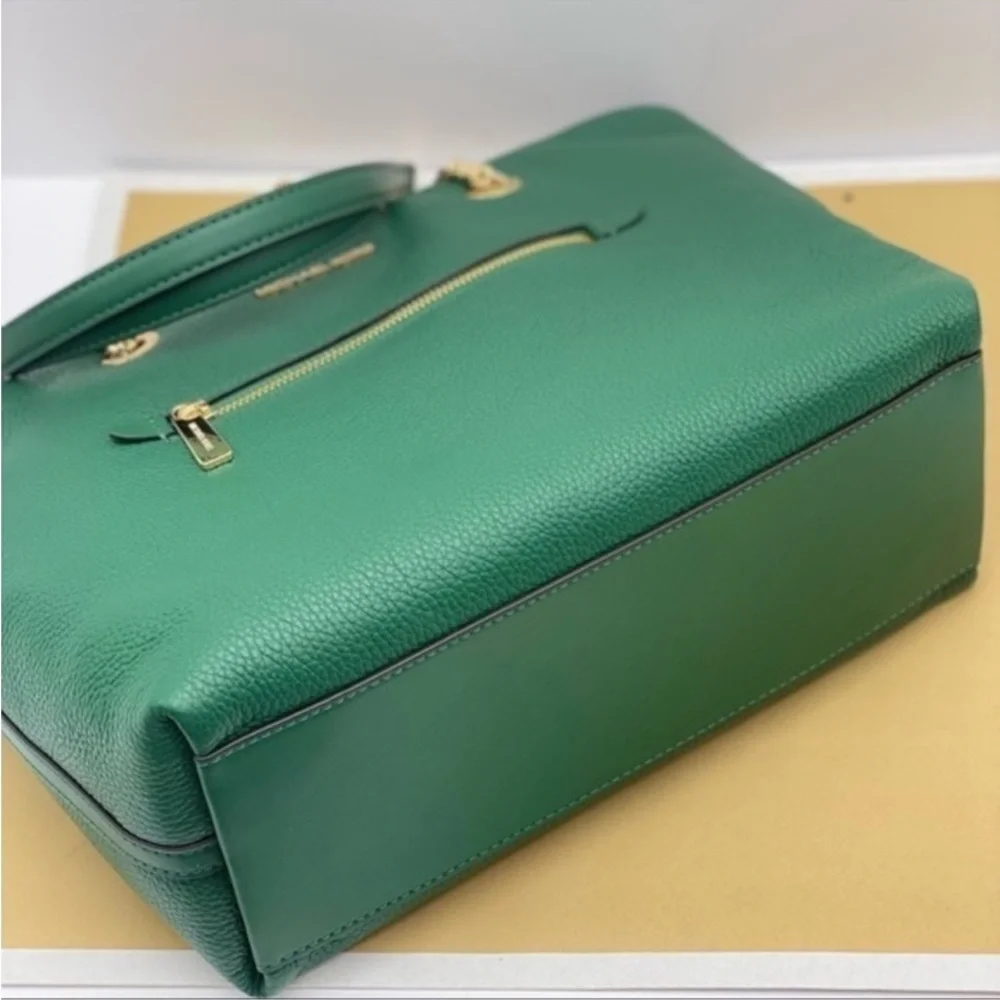 Michael Kors Green Tote Shoulder Bag - Picture 7 of 12